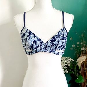 Damsel Swimsuit Bikini Top